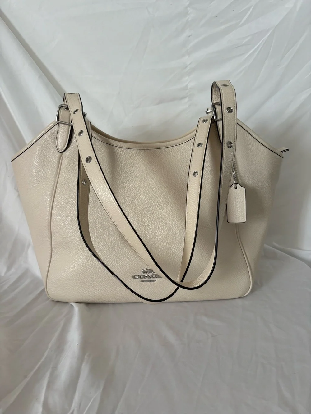 Coach meadow bag purse cream genuine leather designer shoulder large